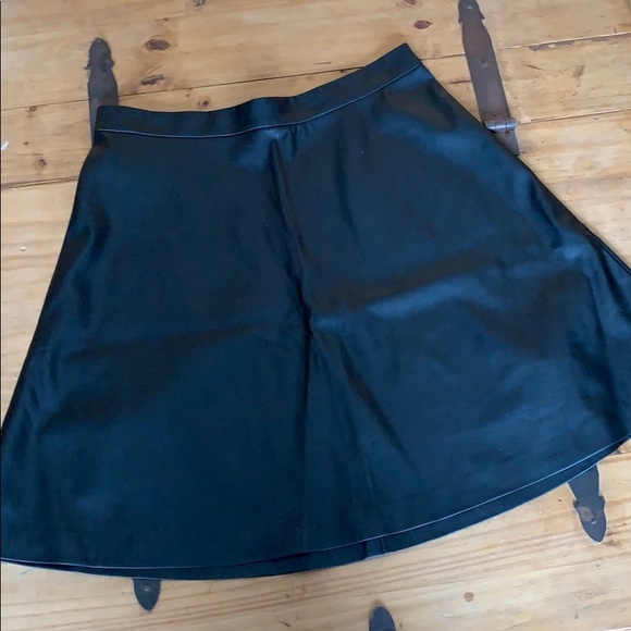 Black Faux Leather Skirt NWT - Picture 4 of 7